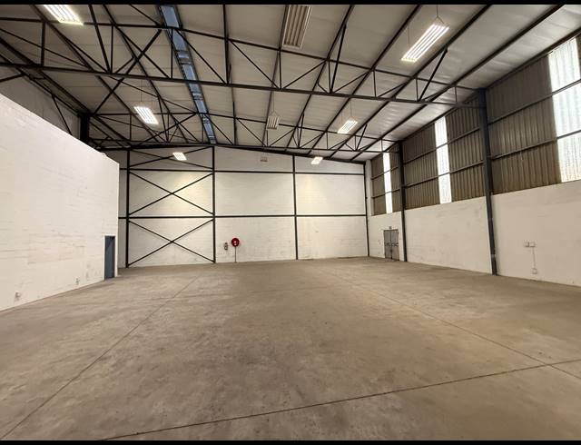 510M² WAREHOUSE TO LET IN RIVERGATE